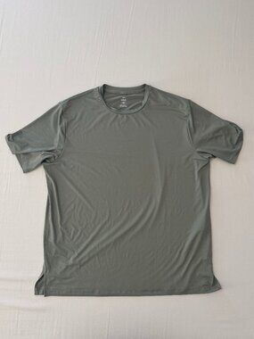 Under Armour Men's T-Shirt
